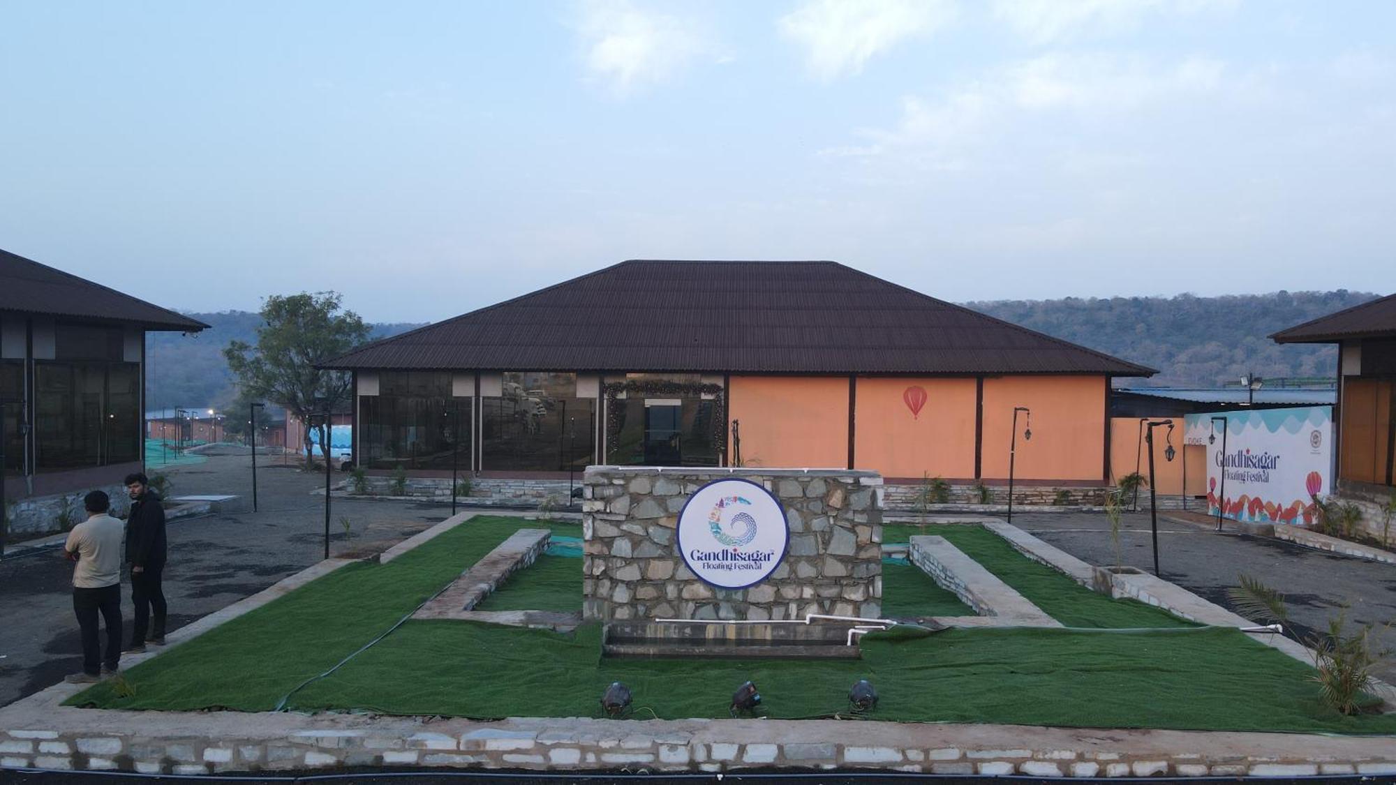 Hotel Gandhisagar Forest Retreat Gurla Exteriér fotografie